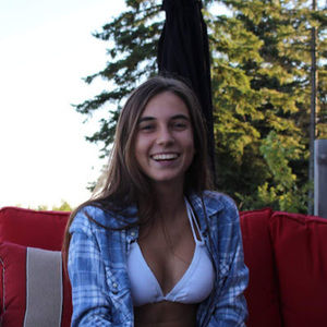 Meet your Posher, Ariane